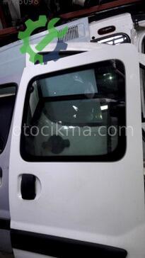 Renault Kangoo Sol Sürgülü Kapı çıkma parça