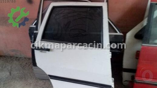 Renault R9 Sağ Ön Kapı çıkma parça