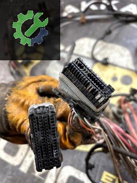 Renault Symbol Motor Tesisatı çıkma parça