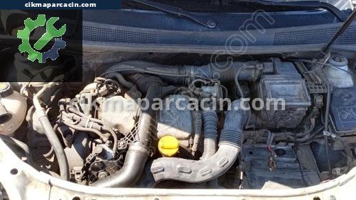 Renault Symbol Enjektör çıkma parça