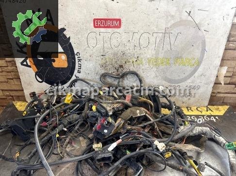 Renault Symbol Torpido Tesisatı çıkma parça
