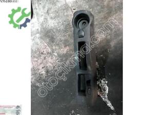 Renault Symbol Arka Orta Konsol Sökme Çıkma