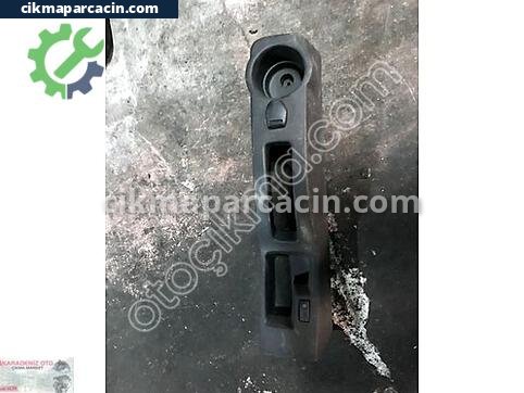 Renault Symbol Orta Konsol çıkma parça