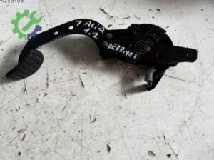 RENAULT SYMBOL DEBRİYAJ VE FREN PEDALLARI