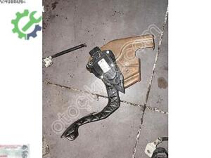 Renault Symbol Çıkma Pedal