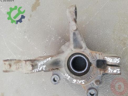 Renault Clio Sağ Ön Taşıyıcı çıkma parça