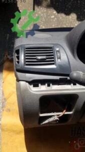 Renault Symbol Sol Üfleme Izgarası Hatasız Orjinal Çıkma