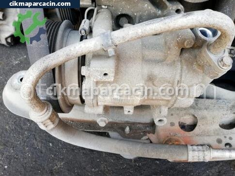 Renault Symbol Klima Kompresörü çıkma parça