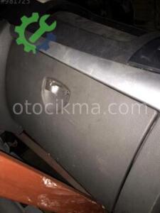 Renault Symbol Talya Torpido Kapağı hatasız orjinal çıkma