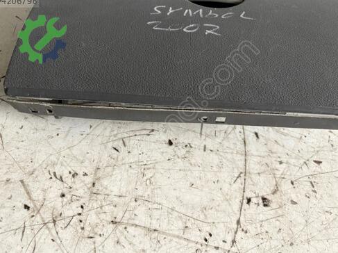 Renault Symbol Torpido Kapağı çıkma parça