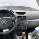 Renault Symbol torpido orijinal temiz