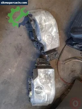 Renault R9 Sağ Ön Far çıkma parça