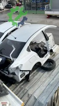 Renault Taliant Sağ Arka Çamurluk çıkma parça