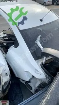 Renault Taliant Sol Arka Çamurluk çıkma parça