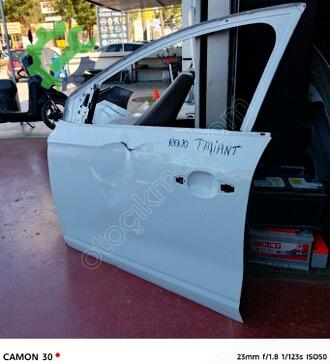 Renault Taliant Sol Ön Kapı çıkma parça