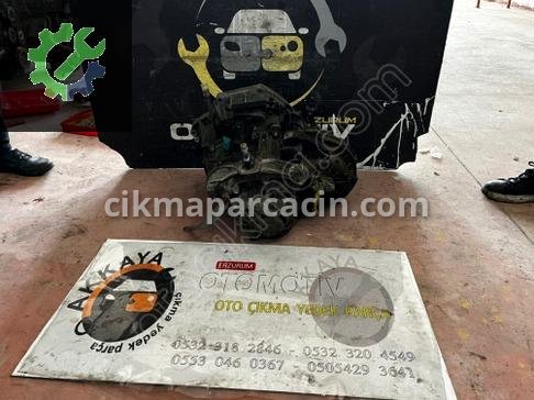 Renault Trafic Şanzıman Komple çıkma parça