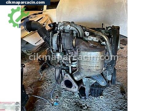 Renault Trafic Motor Komple çıkma parça