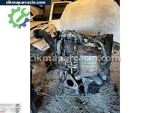 Renault Trafic Cam Motoru çıkma parça