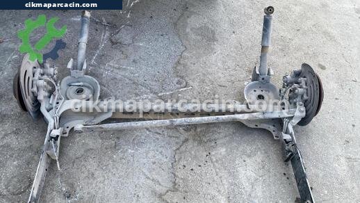 Renault Trafic Arka Dingil çıkma parça