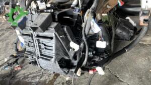 Çıkma Orijinal Kalorifer Kutusu Renault Trafic