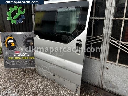 Renault Trafic Sağ Sürgülü Kapı çıkma parça