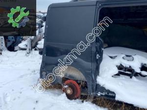 Renault Trafic Sağ Arka Çamurluk Hatasız Çıkma