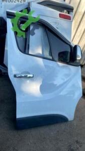 Renault Trafic Orijinal Çıkma Sağ Ön Kapı