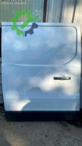 Çıkma Orijinal Sağ Sürgülü Kapı Renault Trafic