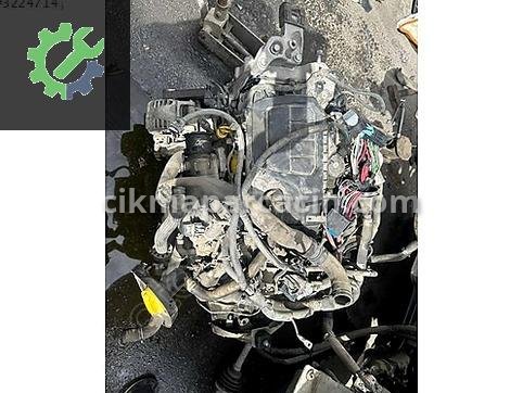 Renault Trafic Motor Komple çıkma parça