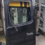 Renault Trafic 2025 Sağ Arka Kapı Çıkma