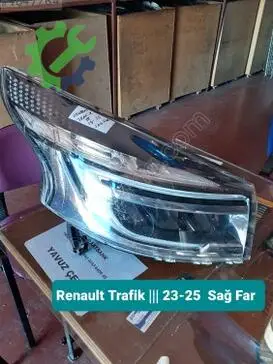Renault Trafic Sağ Ön Far 23-25 çıkma parça
