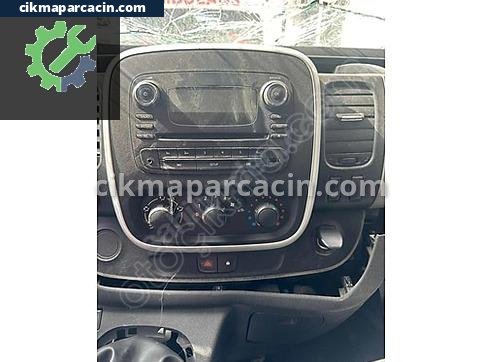 Renault Trafic Klima Kontrol Paneli çıkma parça