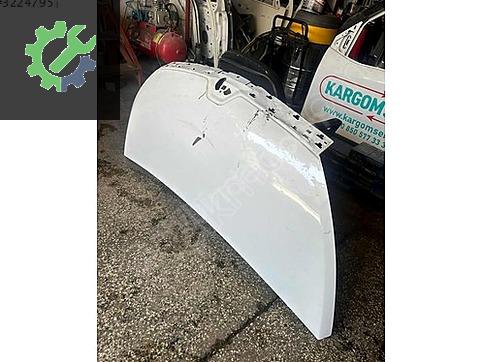 Renault Trafic Kaput çıkma parça