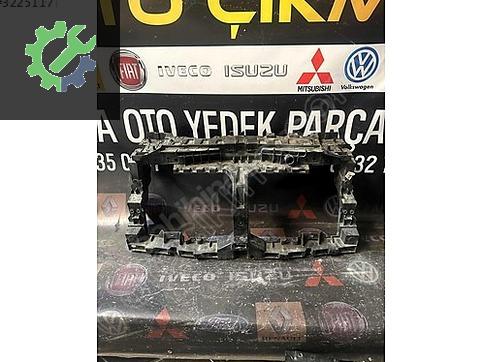 Renault Trafic Ön Panel çıkma parça
