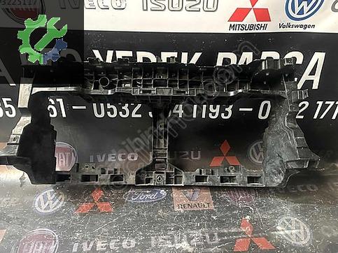 Renault Trafic Ön Panel çıkma parça