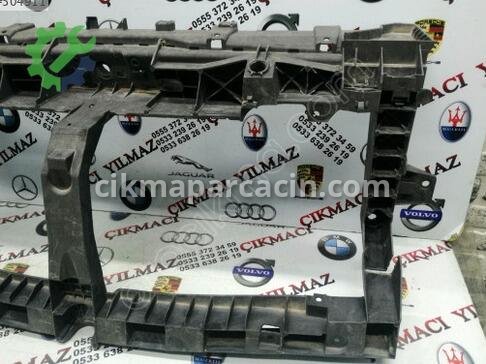 Renault Trafic Ön Panel çıkma parça
