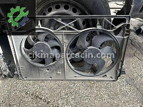 Renault Trafic Radyatör çıkma parça