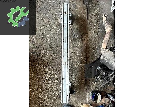 Renault Trafic Tampon Demiri çıkma parça