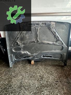 Renault R 9 Kaput çıkma parça