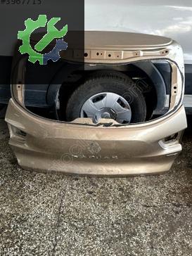 Renault R 19 Bagaj Kapağı çıkma parça