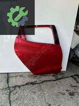 Renault Clio Sağ Arka Kapı çıkma parça