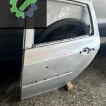 Reno clio sol arka kapı