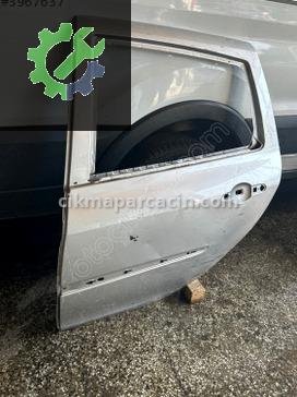 Renault Clio Sol Arka Kapı çıkma parça