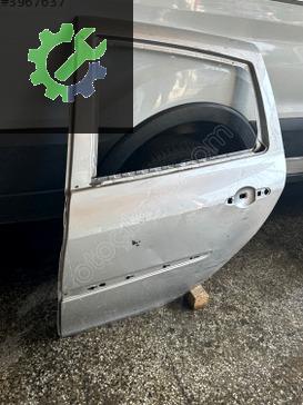 Renault Clio Sol Arka Kapı çıkma parça