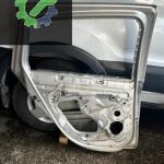 Reno clio sol arka kapı