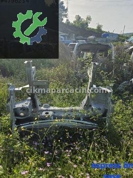 Renault Express Ön Şasi çıkma parça