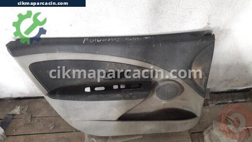 Renault Fluence Kapı Döşemesi çıkma parça