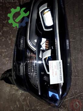 Renault Kadjar Sağ Ön Far çıkma parça