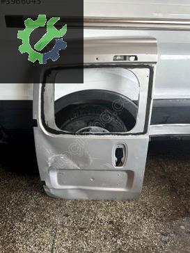 Renault Kangoo Bagaj Kapağı çıkma parça