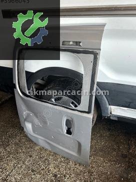 Renault Kangoo Bagaj Kapağı çıkma parça
